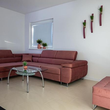 Nowy Apartament Z Duzym Tarasem I Parkingiem Свиноуйсьце Экстерьер фото